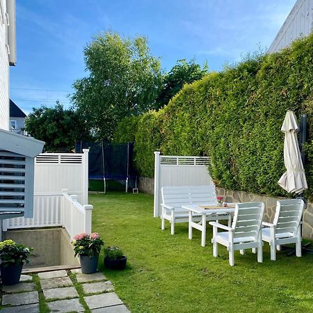 Down Town Apartment With Outside Area In Villa Kristiansand Ngoại thất bức ảnh