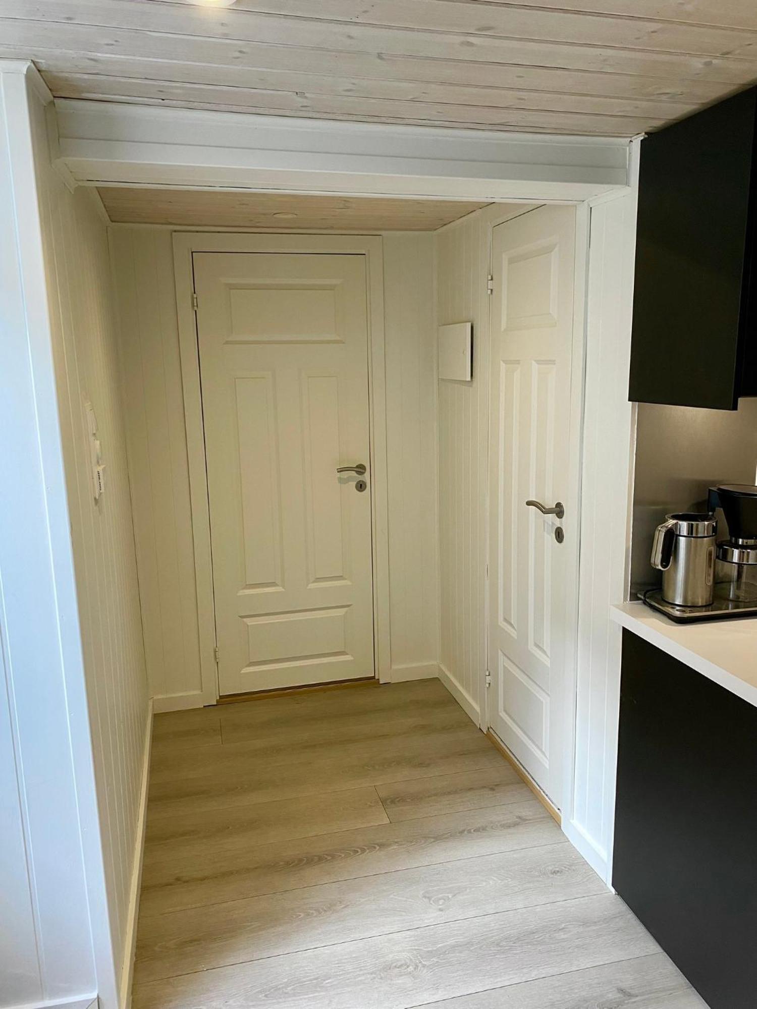 Down Town Apartment With Outside Area In Villa Kristiansand Ngoại thất bức ảnh